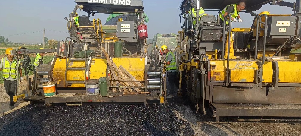 郑州新乡沥青搅拌站压实工艺的优化：赋予路面坚实性能